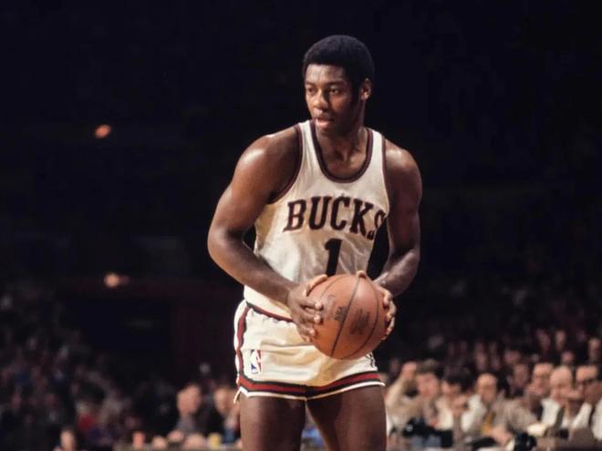 富的副攻与 富的副攻与